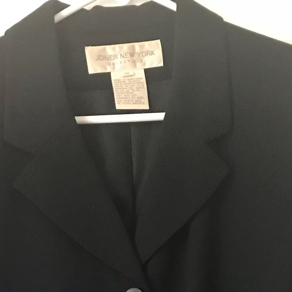 Jacket - Picture 1 of 2